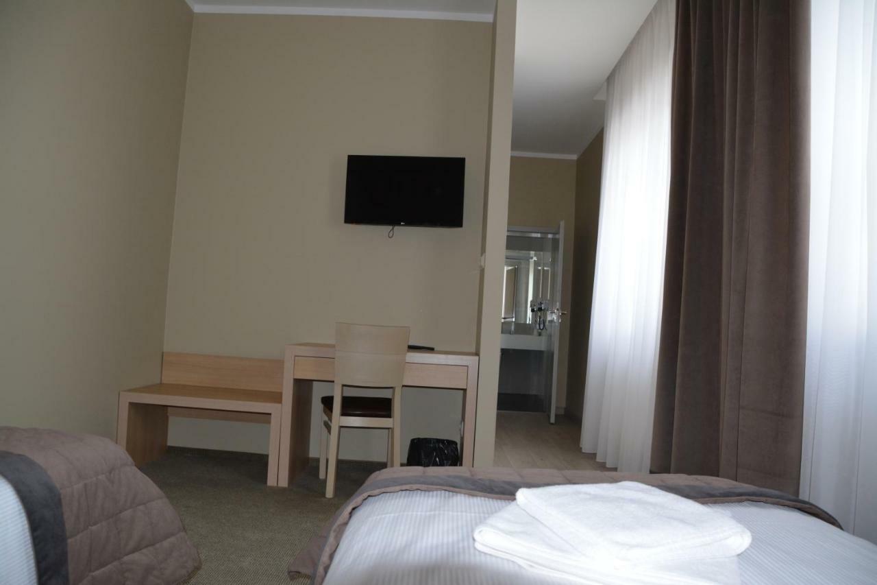 Emef Centrum Szkoleniowo-Serwisowe Sokolka Extérieur photo